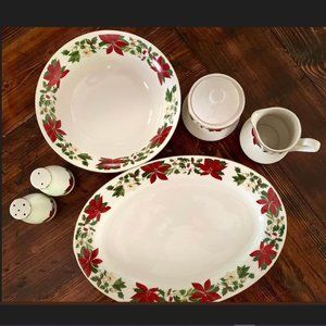 Gold Rim 7 Piece Poinsettia Vintage Style Serving Dish Set